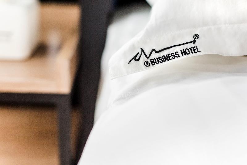 Manhattan Business Hotel Ttdi Kuala Lumpur Exteriör bild